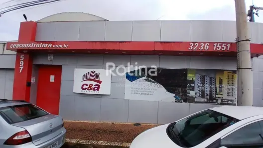 Prédio Comercial para alugar, 754m² no Vigilato Pereira, Uberlândia
