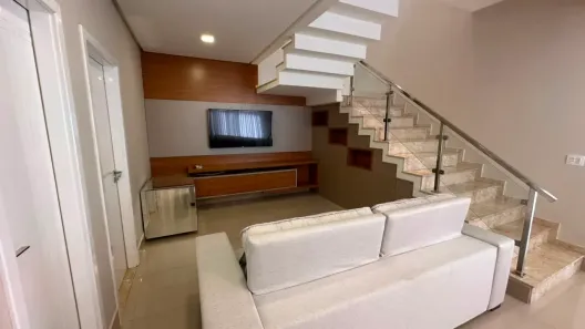 Casa de Condomínio com 4 Quartos para alugar, 275m² no Ponta Negra, Manaus
