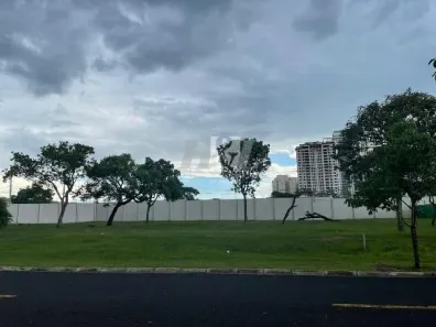 Lote/Terreno à venda, 10m² no Jardim Karaíba, Uberlândia