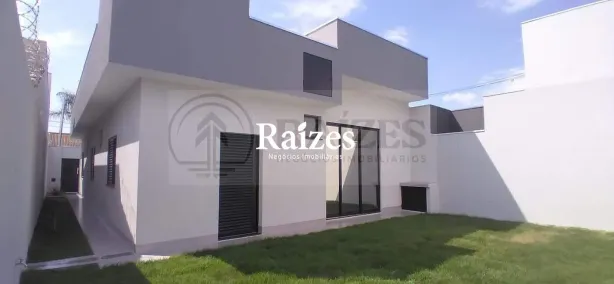 Casa com 3 Quartos à venda, 130m² no Jardim Ipanema, Uberlândia