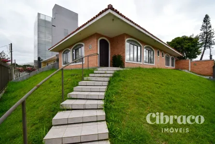 Casa com 3 Quartos à venda, 199m² no Guabirotuba, Curitiba
