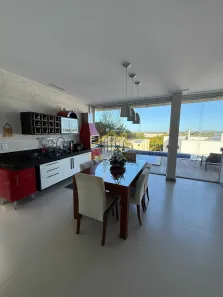 Casa de Condomínio com 4 Quartos para alugar, 300m² no Alphaville (Abrantes), Camaçari