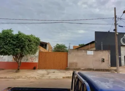 Lote/Terreno à venda, 300m² no Vila Adriana, Rondonópolis