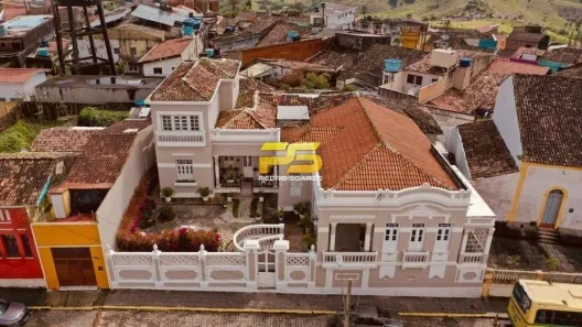 Casa com 9 Quartos à venda, 600m² no Areia, Areia