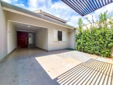 Casa com 3 Quartos à venda, 102m² no Jardim Monte Rei, Maringá