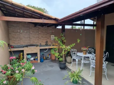Casa com 2 Quartos à venda, 90m² no Colinas, Rio das Ostras