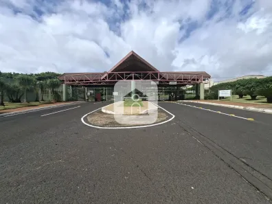 Casa de Condomínio com 4 Quartos para alugar, 260m² no Nova Uberlândia, Uberlândia