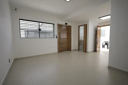 Sobrado com 3 Quartos para alugar, 147m² no Vila Luzita, Santo André