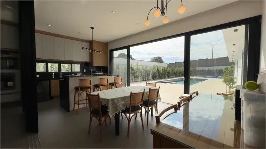 Casa de Condomínio com 4 Quartos à venda, 400m² no Kurumin, Itu