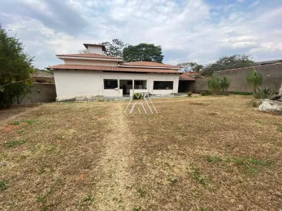 Casa com 3 Quartos à venda, 400m² no Santanense, Itaúna