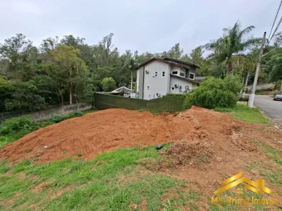 Lote/Terreno à venda, 662m² no Jardim Indaiá, Embu das Artes