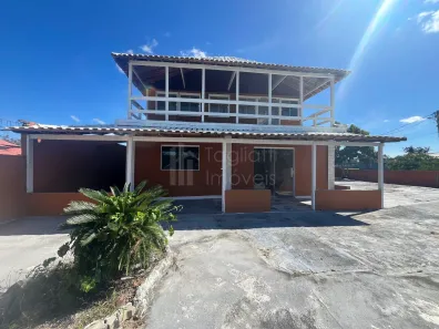 Casa com 4 Quartos à venda, 200m² no Fazendinha, Araruama