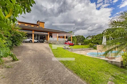 Casa com 3 Quartos à venda, 400m² no Vila Imperial (Barro Vermelho), Gravataí