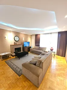 Casa com 5 Quartos à venda, 300m² no Glória, Porto Alegre