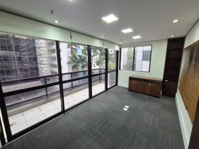 Sala Comercial para alugar, 100m² no Cerqueira César, São Paulo