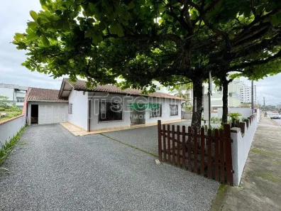 Lote/Terreno à venda, 272m² no Barra do Rio Molha, Jaraguá do Sul
