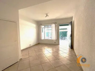 Casa com 2 Quartos para alugar, 110m² no Cidade Monções, São Paulo