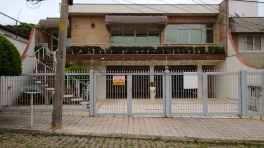 Casa com 3 Quartos à venda, 328m² no Vila Roma, Salto