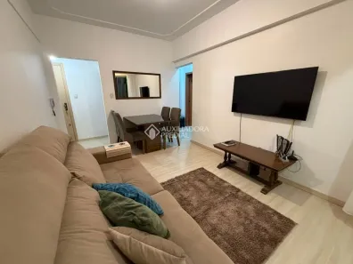 Apartamento com 2 Quartos para alugar, 77m² no Centro Histórico, Porto Alegre