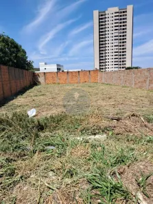 Lote/Terreno à venda, 360m² no Jardim do Lago, Uberaba