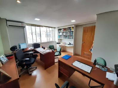 Sala Comercial para alugar, 57m² no Centro Histórico, Porto Alegre