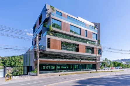 Sala Comercial para alugar, 237m² no Vila Formosa, Blumenau