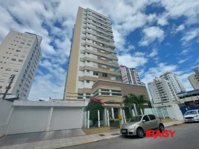 Apartamento com 2 Quartos para alugar, 61m² no Campinas, São José