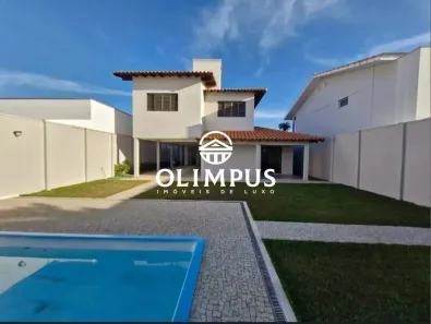 Casa com 3 Quartos para alugar, 350m² no Jardim Karaíba, Uberlândia