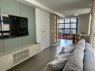 Apartamento com 2 Quartos para alugar, 94m² no Centro, Balneário Camboriú