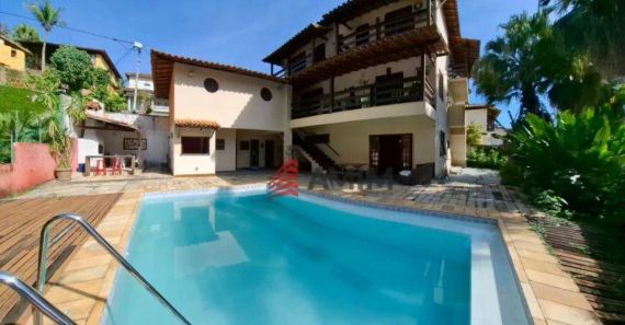Casa de Condomínio com 4 Quartos à venda, 492m² no Badu, Niterói
