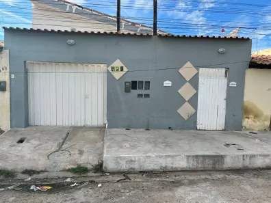 Casa com 2 Quartos para alugar, 67m² no Maria Auxiliadora, Petrolina