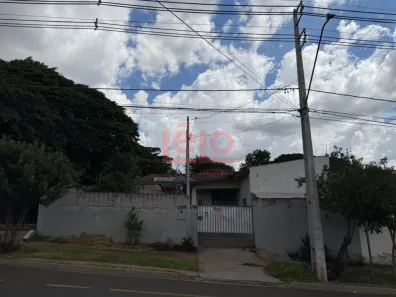 Lote/Terreno à venda, 251m² no Vila Esperança, Maringá