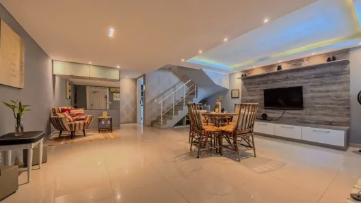 Casa de Condomínio com 3 Quartos à venda, 255m² no Jacarepaguá, Rio de Janeiro