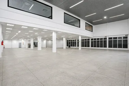 Ponto Comercial para alugar, 1600m² no São Geraldo, Porto Alegre