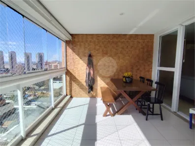 Apartamento com 2 Quartos à venda, 77m² no Ponta da Praia, Santos