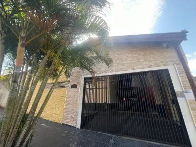 Casa com 3 Quartos à venda, 155m² no Vila Nova Santa Luzia, Bauru