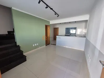 Sobrado com 3 Quartos para alugar, 94m² no Parque Santana, Mogi das Cruzes