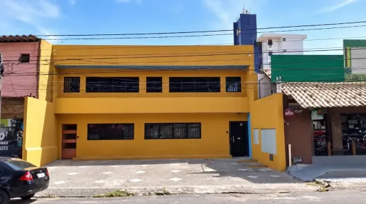 Prédio Comercial à venda, 500m² no Barro Vermelho, Natal