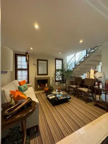 Casa com 3 Quartos à venda, 400m² no Jardim Leonor, São Paulo