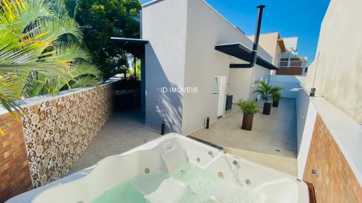 Casa de Condomínio com 3 Quartos à venda, 160m² no Cajuru do Sul, Sorocaba