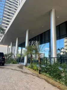 Apartamento com 4 Quartos à venda, 225m² no Jardim Karaíba, Uberlândia
