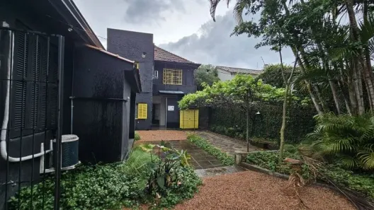 Imóvel Comercial para alugar, 360m² no Independência, Porto Alegre