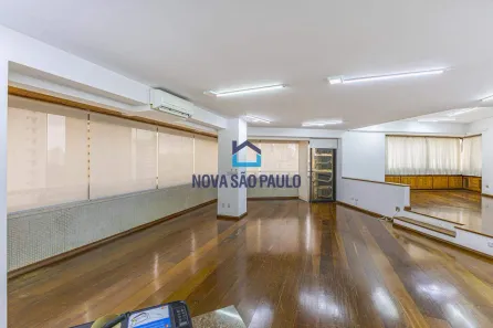 Apartamento com 3 Quartos à venda, 242m² no Aclimação, São Paulo
