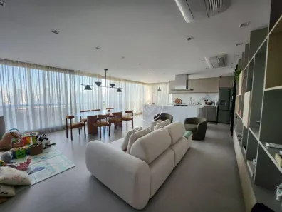 Apartamento com 3 Quartos à venda, 167m² no Jardim das Acácias, São Paulo