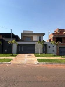 Sobrado com 3 Quartos à venda, 220m² no Jardim América, Goiânia