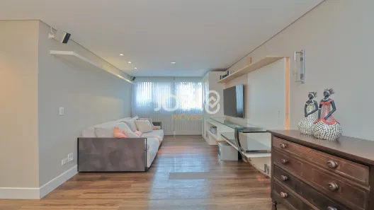 Apartamento com 2 Quartos para alugar, 103m² no Água Verde, Curitiba