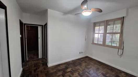Apartamento com 2 Quartos à venda, 49m² no Santo Antônio, Porto Alegre