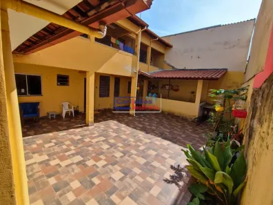 Casa com 8 Quartos à venda, 85m² no Teixeira Dias (Barreiro), Belo Horizonte