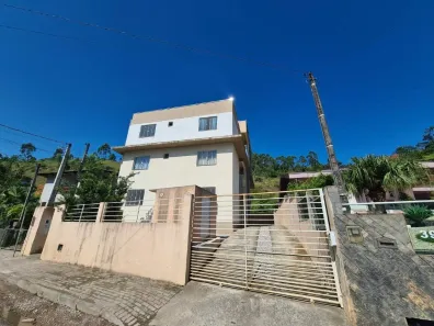 Apartamento com 2 Quartos para alugar, 86m² no Bateas, Brusque