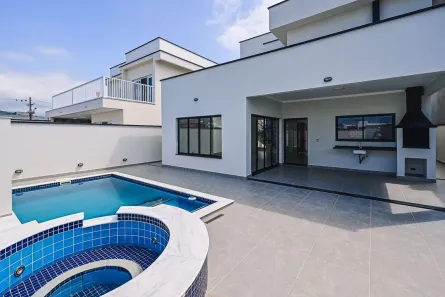 Casa de Condomínio com 4 Quartos à venda, 194m² no Barrio Flórida, Peruíbe